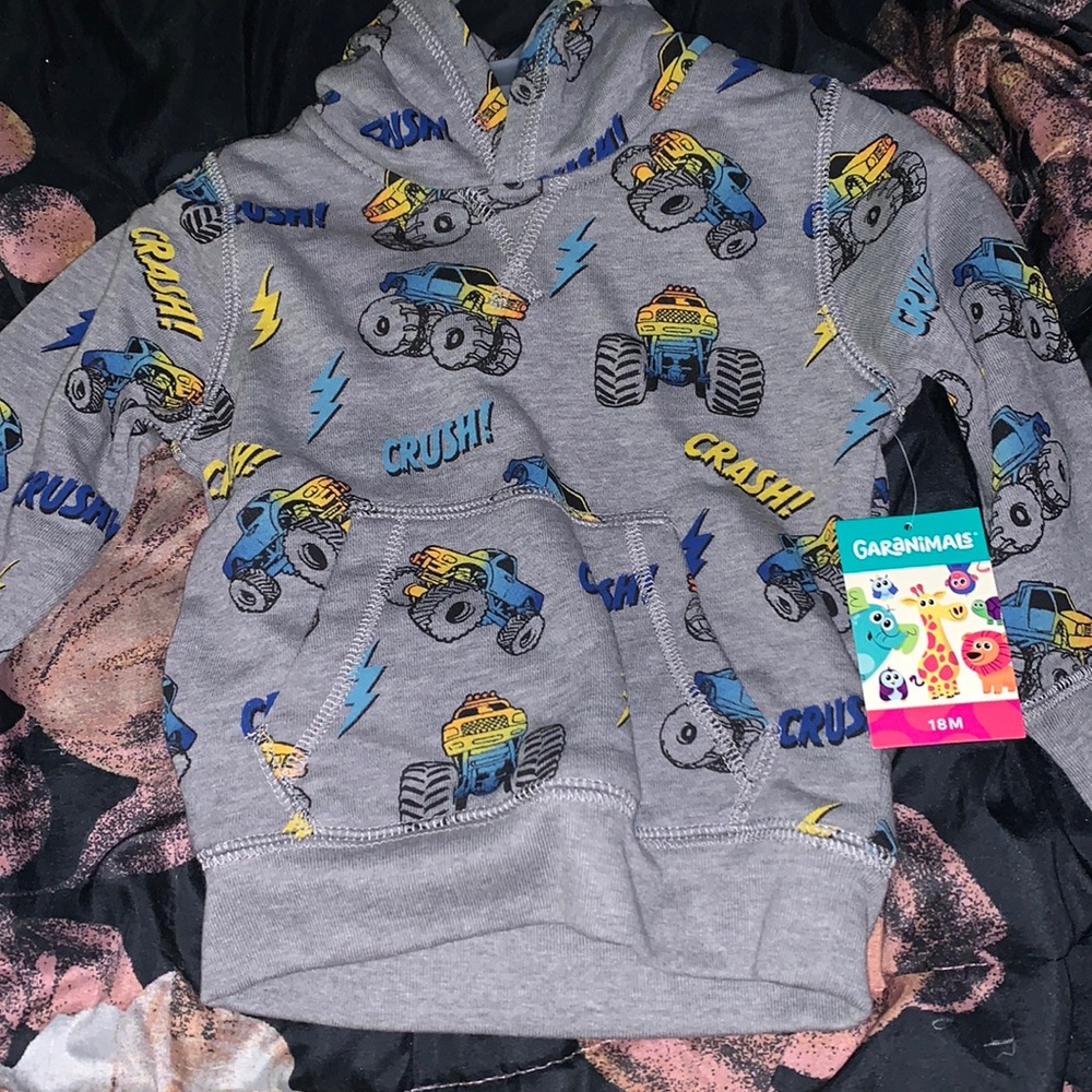 Brand Garanimals. Size 18M. Color gray